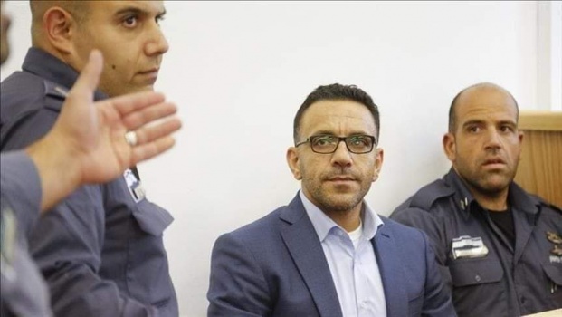 الاحتلال يجدد منع محافظ القدس من دخول الضفة والتواصل مع شخصيات فلسطينية