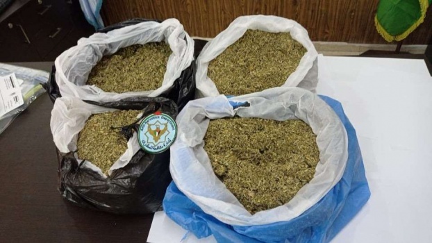 الشرطة تشن حملة على تجار المواد المخدرة ومروجيها