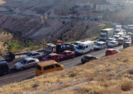 إصابة شاب بالرصاص..الاحتلال يغلق حاجز الموت (الكونتينر) أمام حركة المواطنين