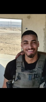 الإحتلال ينشر تفاصيل القناص الذي أصيب بجراح خطيرة على حدود غزة