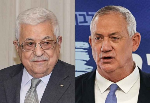 عباس طلب من غانتس استعادة رفات شهداء فلسطينيين ووقف عنف المستوطنين