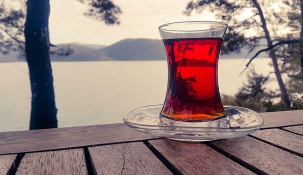 بشرى سارة لمحبي الشاي.. عمر أطول وقدرة أكبر على حل المشاكل!