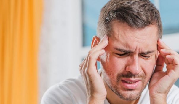 هل صداعك علامة على شيء خطير؟