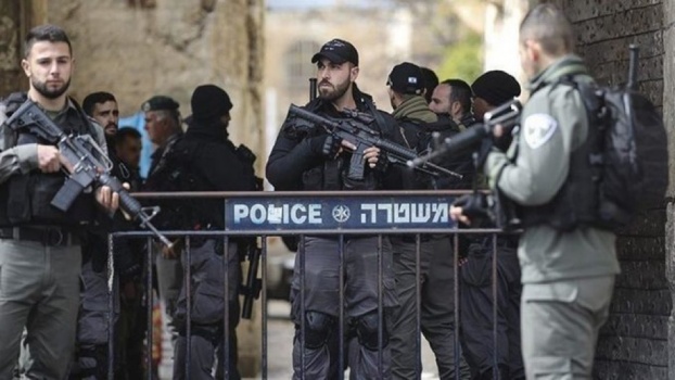 الاحتلال يشدد إجراءاته بالقدس لتأمين احتفالات المستوطنين بأعيادهم