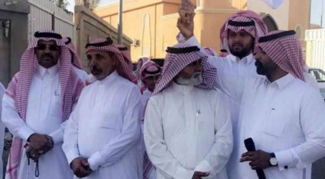 أسرة سعودية تعفو عن قاتل ابنها مقابل بناء جامع باسمه