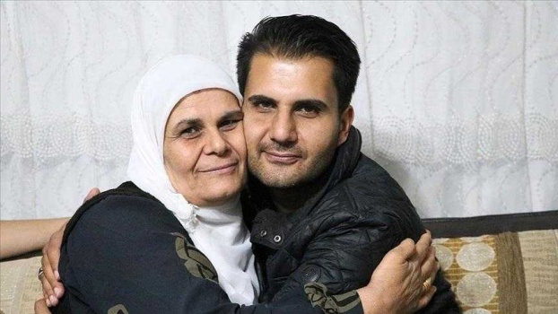 فارقها رضيعا.. ألماني من أصل تركي يلتقي أمه بعد 33 عاما