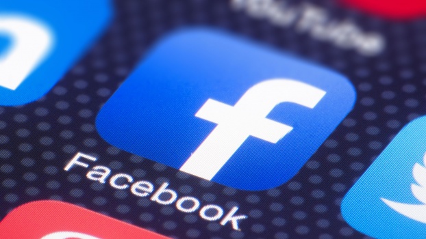 ما هو سبب توقف خدمات فيسبوك وواتساب وإنستجرام