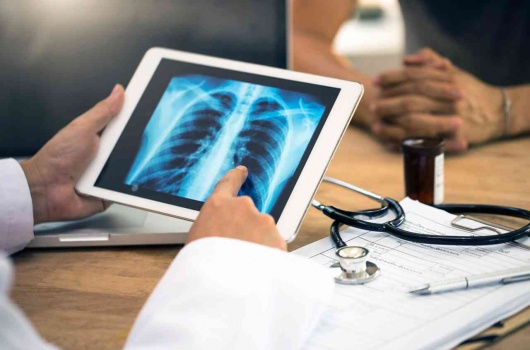 العثور على قطعة إسمنت طولها 10 سم داخل قلب رجل! من أين جاءت؟