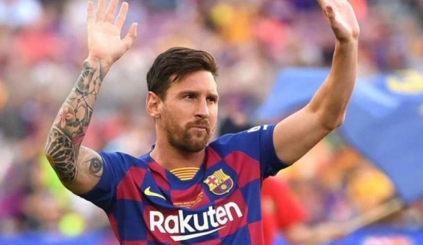 ميسي يفاجئ محمد صلاح بهذه العبارات!