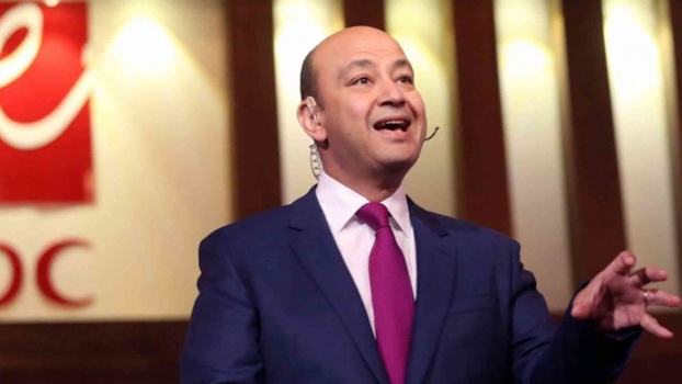 عمرو أديب يحذر من المكالمات الواردة من المالديف .. لهذا السبب