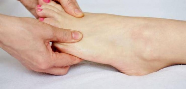 فوائد صحية خيالية لتدليك القدمين