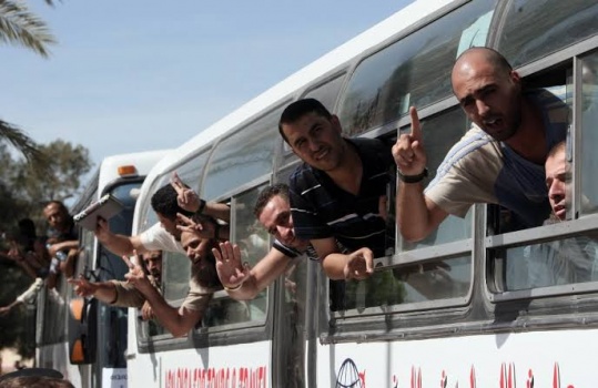 القناة 12: إسرائيل جادة في ابرام صفقة التبادل وقطعت شوطا طويلا