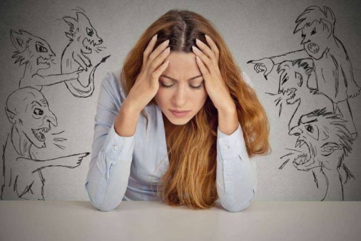 أشياء تجذب الطاقة السلبية لمنزلك