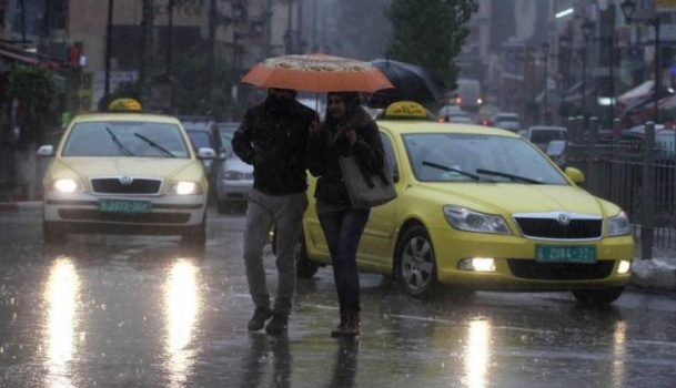 الطقس: استمرار المنخفض الجوي