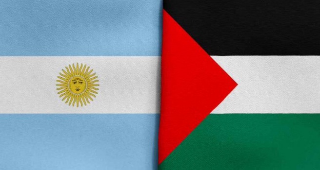 أرجنتينيون يصطفون أمام السفارة الفلسطينية ويتقدمون بطلبات للحصول على الجنسية