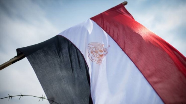صورة| مصر.. استخراج كنز ضخم من أسفل عقار