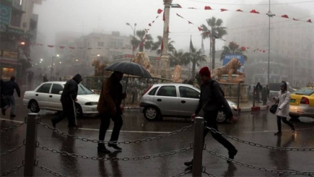 الطقس: أجواء باردة وأمطار متفرقة