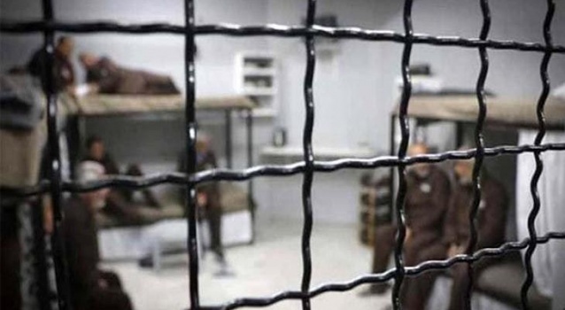 المعتقلون الإداريون يواصلون مقاطعتهم لمحاكم الاحتلال