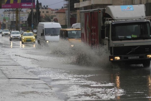 ما آخر التحديثات على الحالة الجوية والمنخفض في فلسطين؟