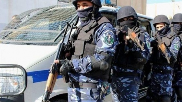 الشرطة تحبط محاولة سرقة صراف آلي برام الله 