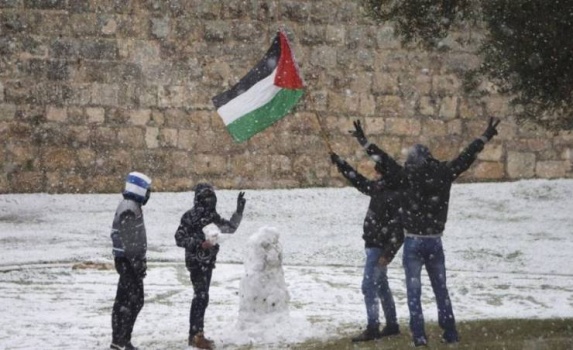 منخفض قطبي وثلوج مساء اليوم
