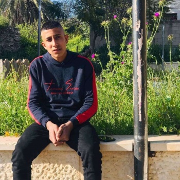 الإحتلال يعتقل شاباً من بلدة برقين على حاجز عسكري