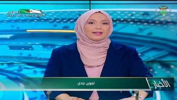 تلفزيون الجزائر يسمح لمذيعة محجبة بإلقاء الأخبار