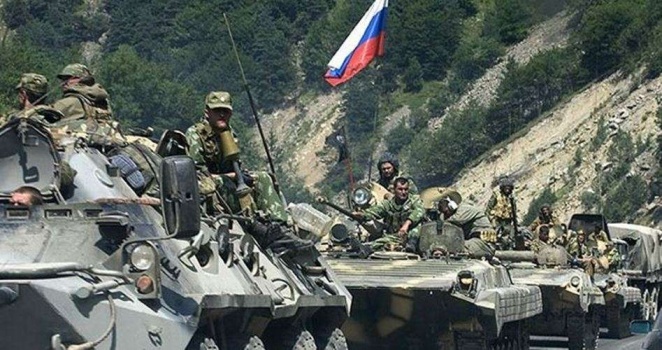 روسيا تسحب بعض قواتها من الحدود الأوكرانية