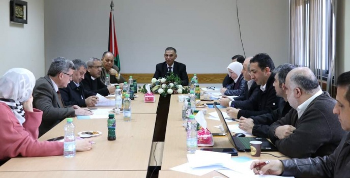 فلسطين تتجه نحو ضبط دراسة الطب.. كيف؟