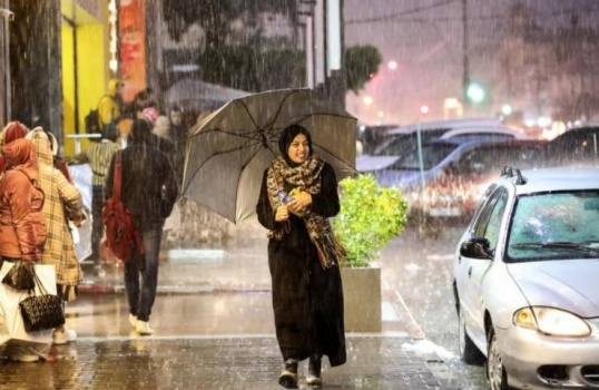 الطقس: أجواء شديدة البرودة وأمطار متفرقة
