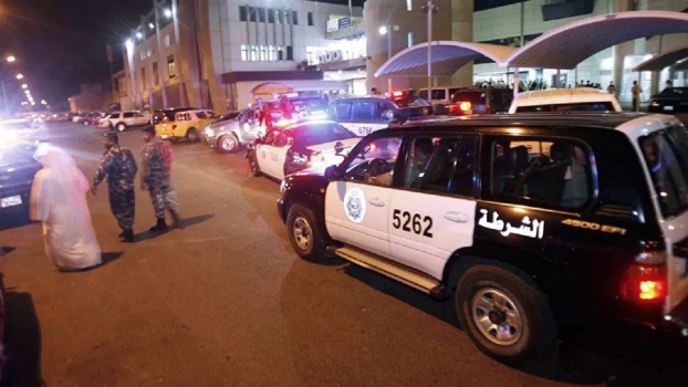 بسبب الغيرة المفرطة .. سوداني يقتل زوجته ويسلم نفسه للشرطة في الكويت