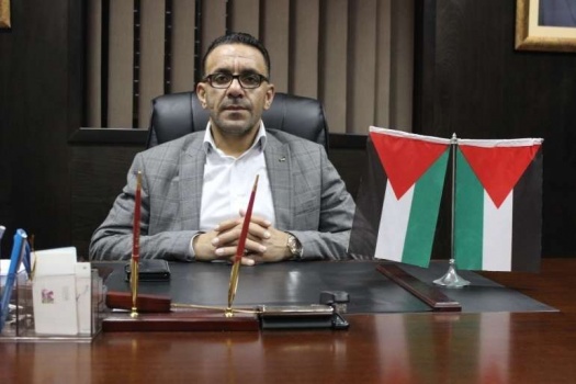 الاحتلال يجدد قرار منع محافظ القدس من دخول الضفة للسنة السادسة
