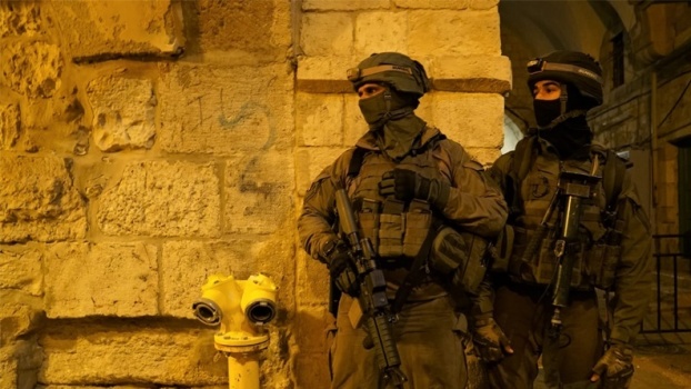 شرطة الإحتلال ترفع حالة التأهب في القدس