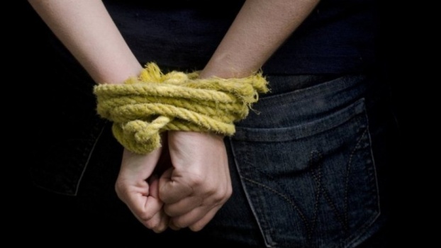 طالبوا من عائلته مبلغ 2 مليون شيكل ...مجهولون يختطفون رجل أعمال شرق نابلس