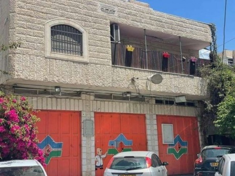 الاحتلال يخطر بهدم مبنى من 5 شقق في سلوان