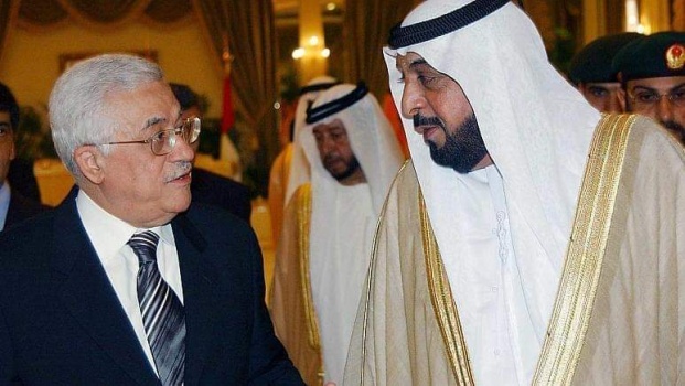 الرئيس ينعى رئيس دولة الإمارات ويعلن الحداد وتنكيس الأعلام ليوم واحد