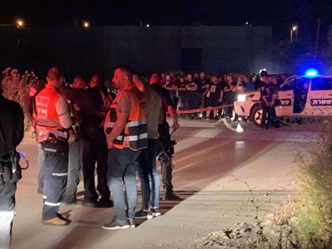 مقتل شاب في جريمة إطلاق نار في كفر قرع بأراضي الـ48