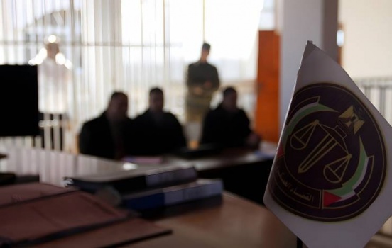 محكمة بغزة تصدر أحكاما بحق متخابرين مع الاحتلال