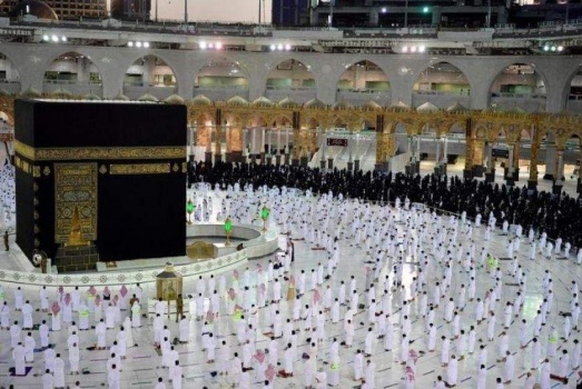 وزير الأوقاف يعلن تكلفة رسوم الحج لهذا العام