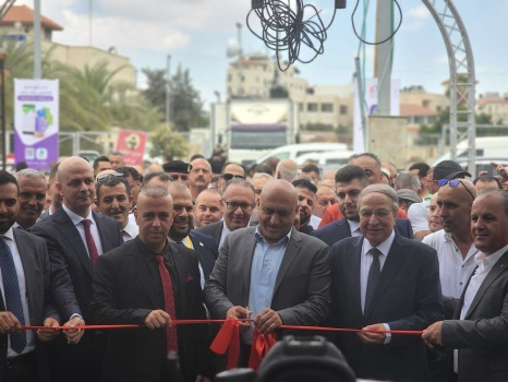 صور...افتتاح مهرجان جنين الثالث للتسوق بمشاركة عشرات الشركات الفلسطينية