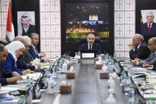نقيب المحامين: اتفاق مبدئي مع الحكومة على وقف رفع رسوم المحاكم