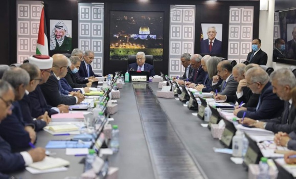 بالصور | الرئيس خلال ترؤسه جلسة الحكومة: نوعية المقاومة الشعبية تتطور بشكل مذهل