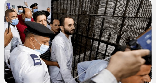 سر طلب قاتل الطالبة نيرة أشرف هاتفه بعد الحكم بإعدامه !