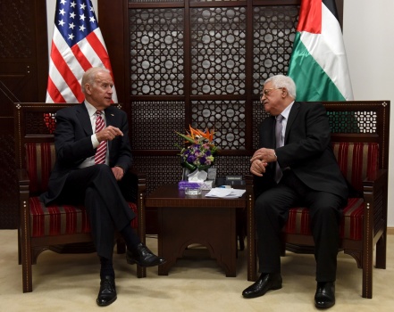 السلطة الفلسطينية تشعر بالإحباط من زيارة بايدن... الرئيس عباس يتعرض لضغوطات امريكية