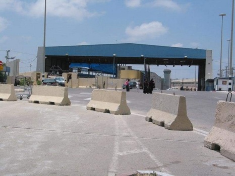 لليوم الرابع.. معابر غزة مغلقة والكهرباء أهم المتضررين