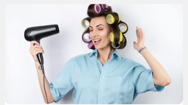 خطوات لتعزيز كثافة الشعر الرقيق بكل سهولة