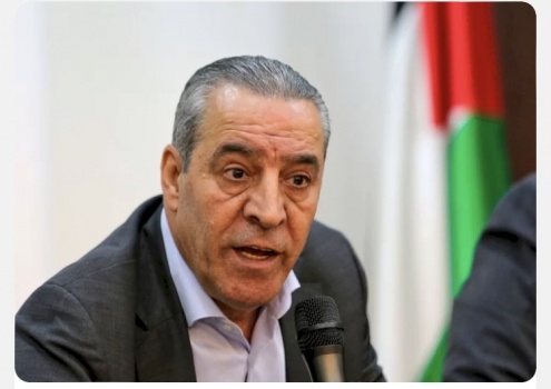 الشيخ: &rlm;يجب أن نسرع في عقد مؤتمر فتح الثامن