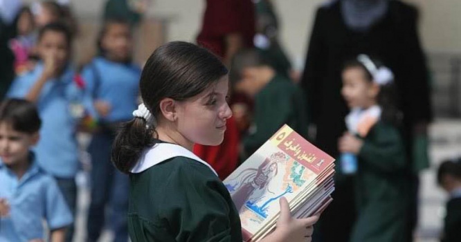 مليون و385 ألف طالب وطالبة يلتحقون بمقاعد الدراسة
