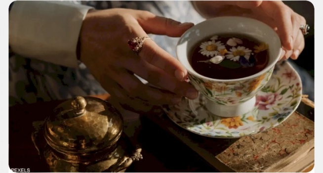 دراسة حديثة: شرب الشاي يطيل العمر