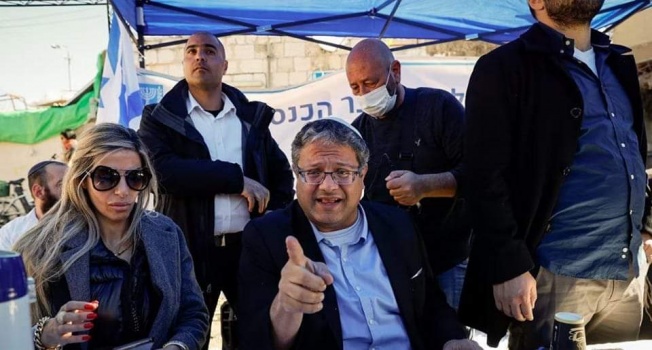 بن غفير يقود اقتحاما استفزازيا للنبي صموئيل
